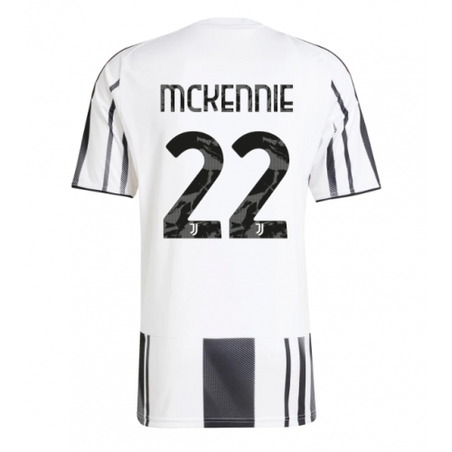 Billige Fotballdrakt Juventus Weston McKennie #22 Replika Hjemmedrakt 2025-26 Kortermet Billige Fotballdrakt Juventus Weston McKennie #22 Replika Hjemmedrakt 2025-26 Kortermet